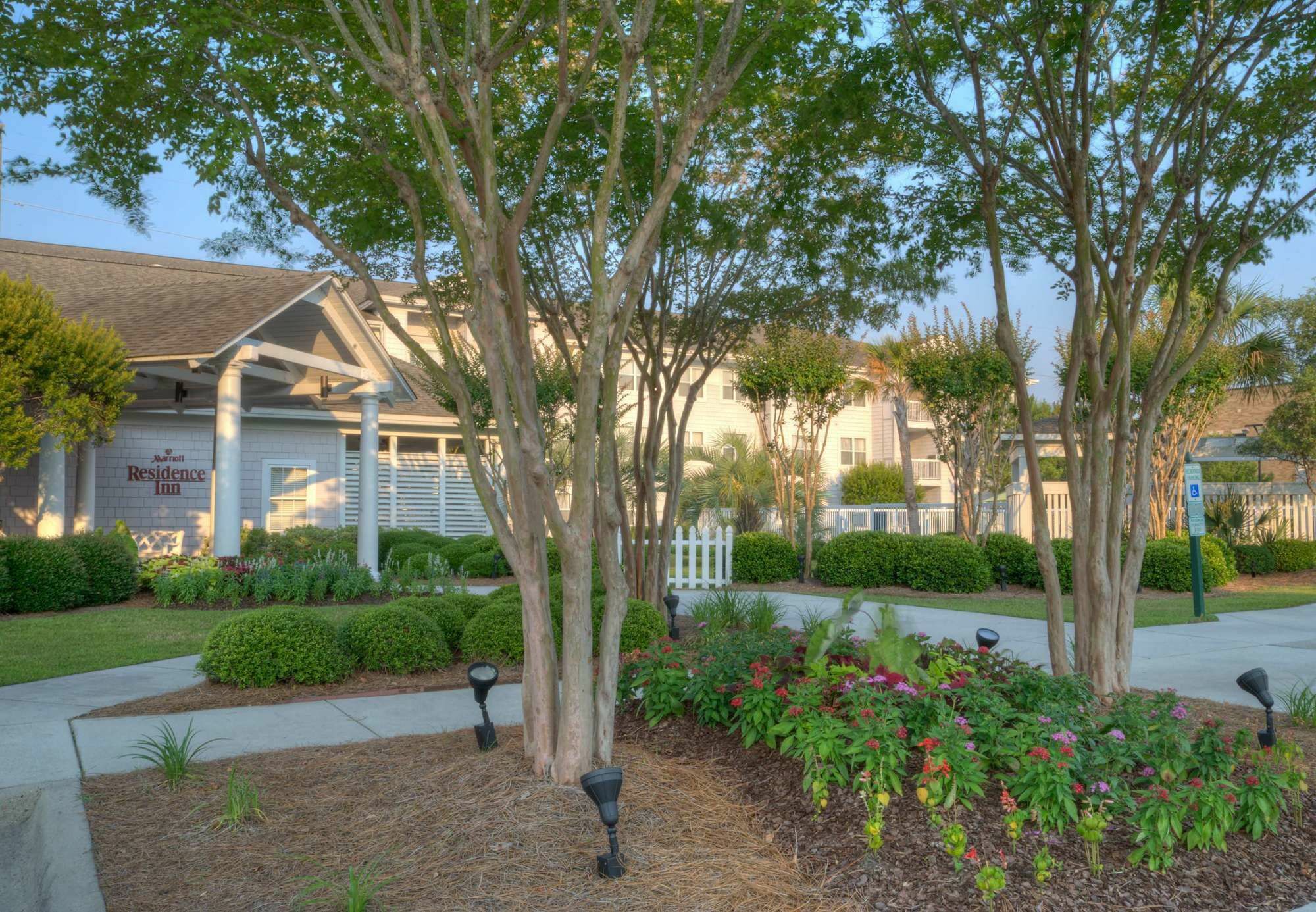 Residence Inn By Marriott Wilmington Landfall Exterior foto